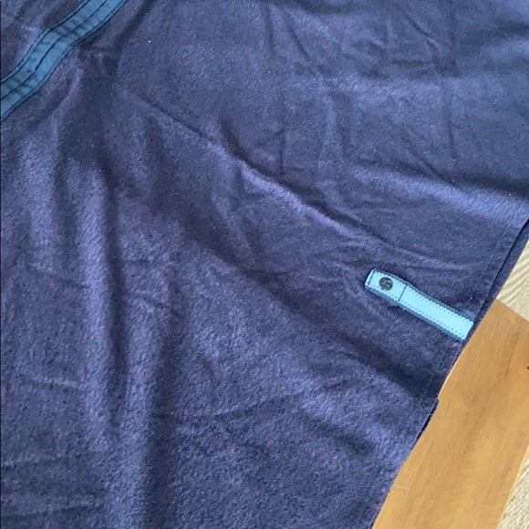 Lululemon Vinyasa scarf - black + purple - Picture 1 of 7